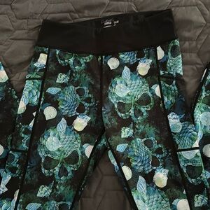 Gently used full length CVG leggings